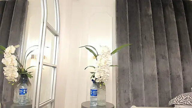 SaraLexxx's cam snapshot