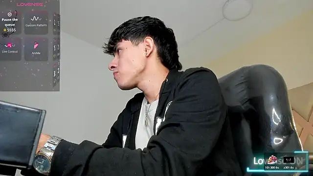 Dyla_n18's cam snapshot