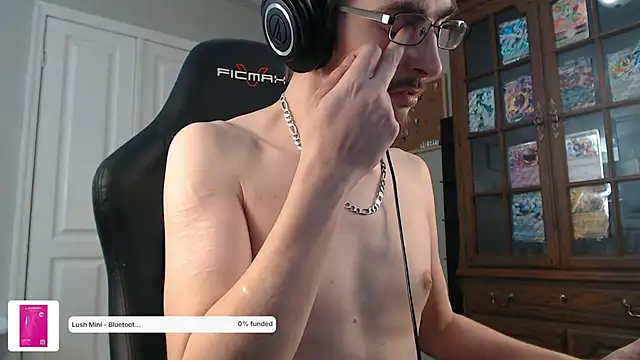 CasuallyCorrupt live sex cam