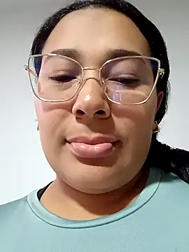 CataleyaRoselle's cam snapshot