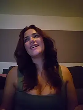 MiaRides19's cam snapshot