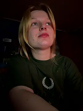 Wet___librarian's cam snapshot