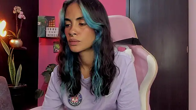 azula_lillet's cam snapshot