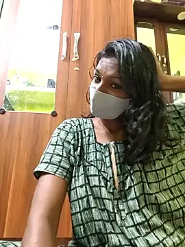 Honey_rosetamil live sex cam