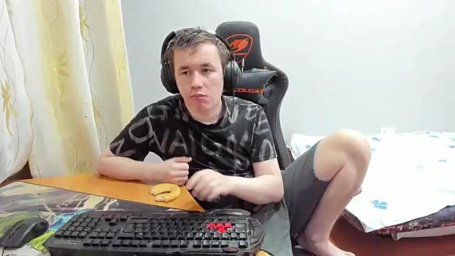 iliaskrislove live sex cam