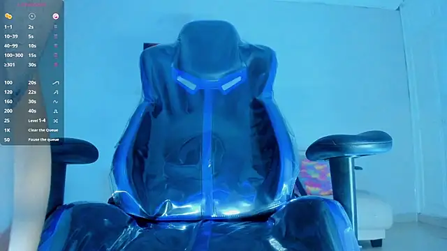 Lissalittlee live sex cam