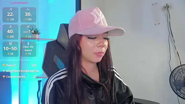 CleoWhite live sex cam