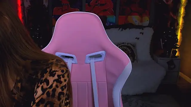 RayWillliams's cam snapshot