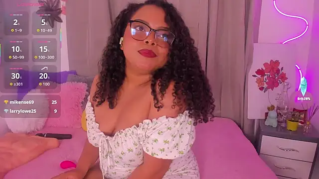 alanaa_gomezz live sex cam