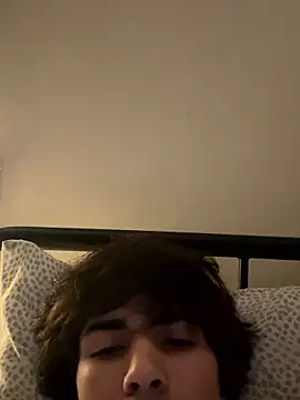 SnakeBit3s live sex cam