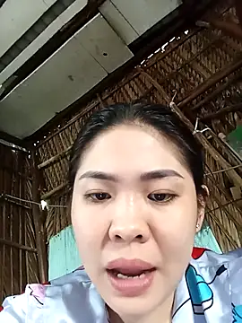 Lin-kute98 live sex cam