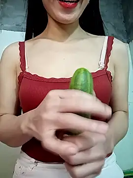 Belle-777's cam snapshot