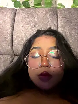 Isabella_Belmont's cam snapshot