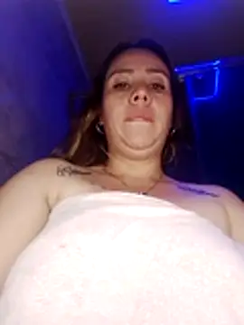 alice1-hott_'s cam snapshot