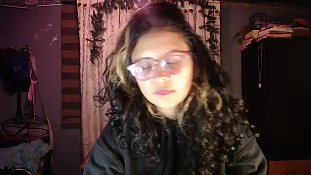 Hathorlove's cam snapshot