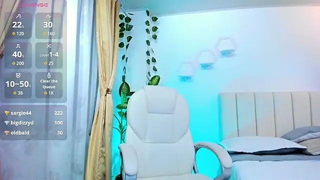 emily7_'s cam snapshot