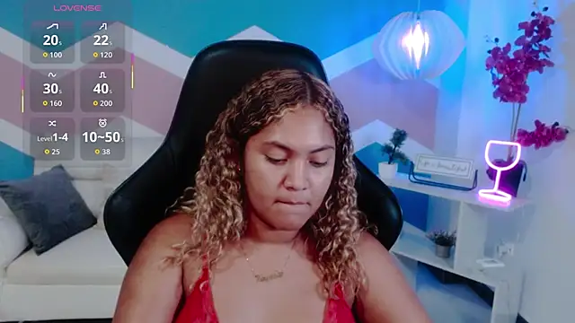 Cristal_War's cam snapshot