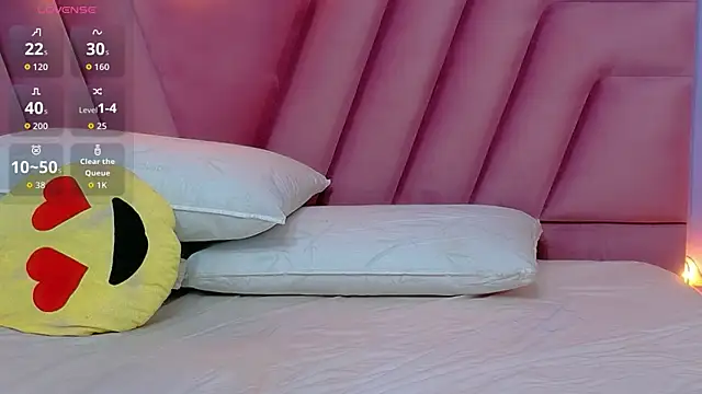 hornybarelylegalgirl live sex cam