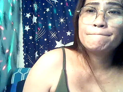 Amazing_Angel22's cam snapshot