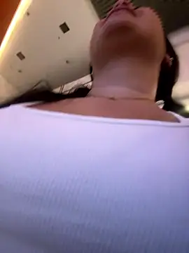 Pretty_Isadora's cam snapshot