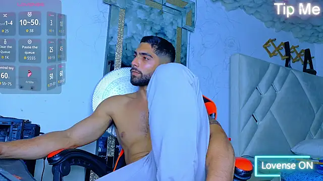 Rich_boy01 live sex cam