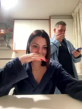 Noeliagglow live sex cam