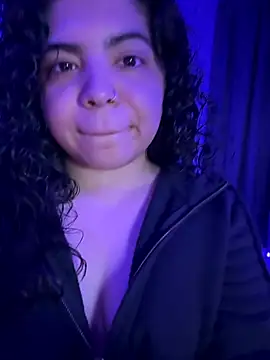 kimmiakiss22's cam snapshot