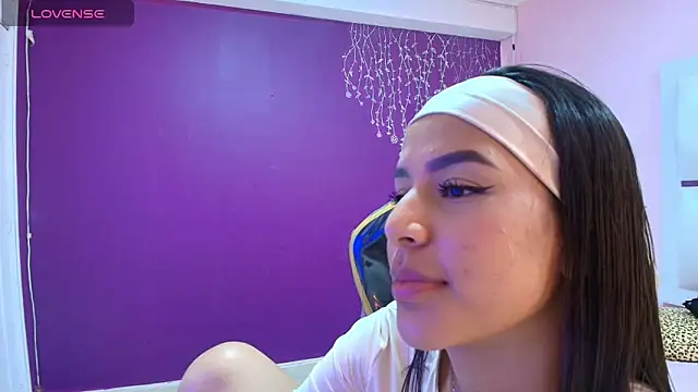 martiina_1's cam snapshot