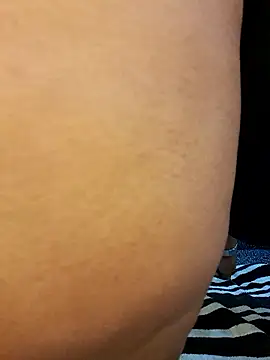 juicygoddess2's cam snapshot