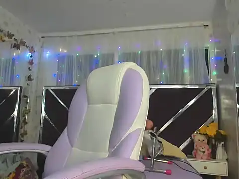 Santy_bigcock_01 live sex cam