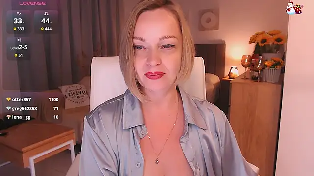 Tilly_Eliot live sex cam