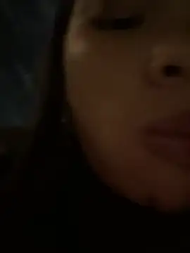 hello-cute's cam snapshot