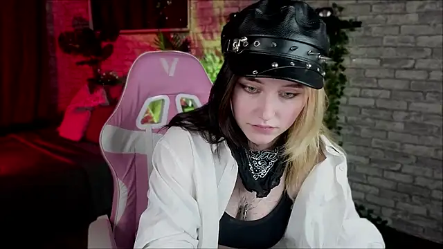 RubyMyst's cam snapshot