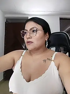 roouse_Pregnant live sex cam