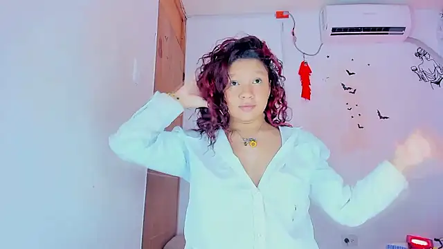 Emily_Coper18 live sex cam