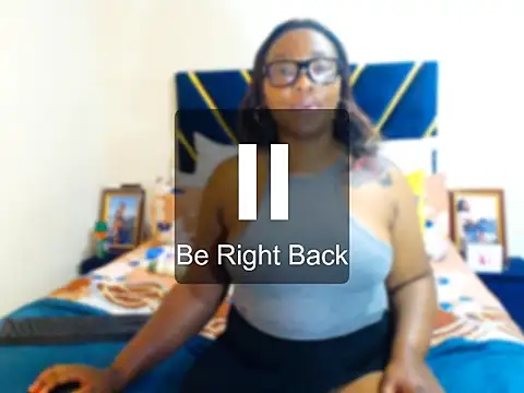 veronica1xxx live sex cam