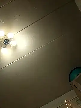 Tupo070481 live sex cam