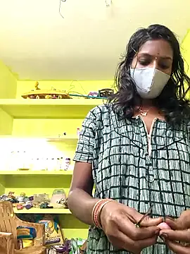 Honey_rosetamil live sex cam