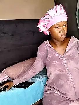 LilPregnantMommyyy live sex cam