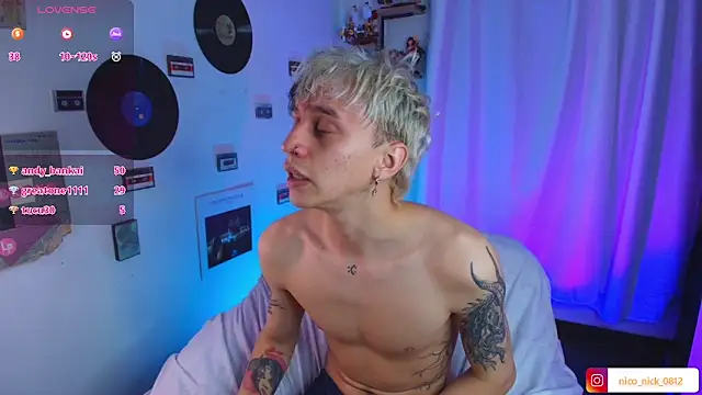 Nick_Bangover_ live sex cam