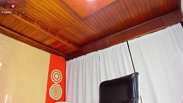 BarbieKano live sex cam