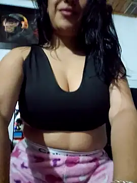 Sofi_hot_4m's cam snapshot