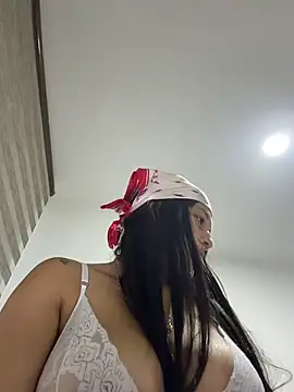 Ammberly__Adam23 live sex cam