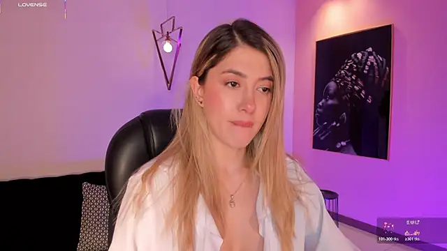 EveBensonX live sex cam