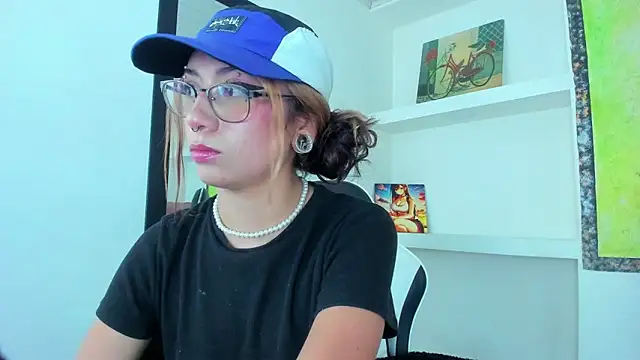 kittymiauu444's cam snapshot