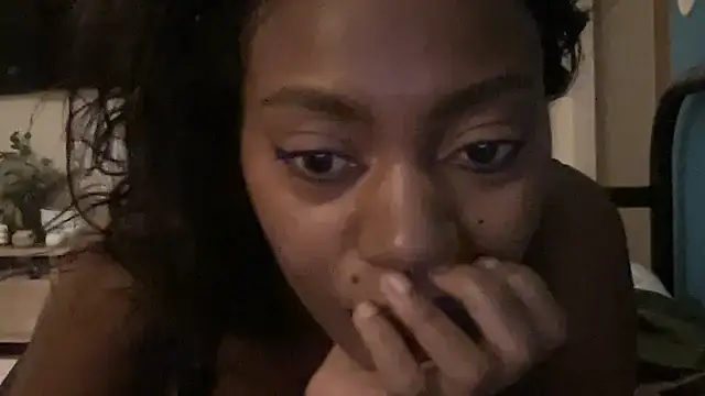 Veemoney's cam snapshot