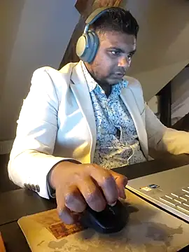 Bandusrilankasexymen live sex cam