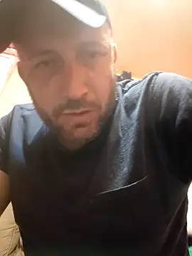 Brucejuce6669 live sex cam