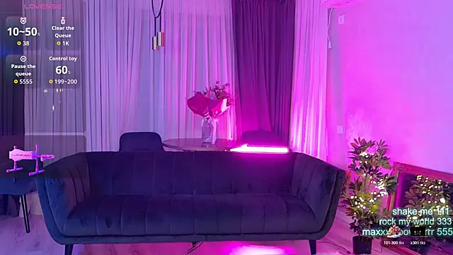 CutiePie69__ live sex cam