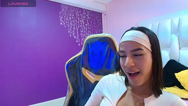 martiina_1's cam snapshot